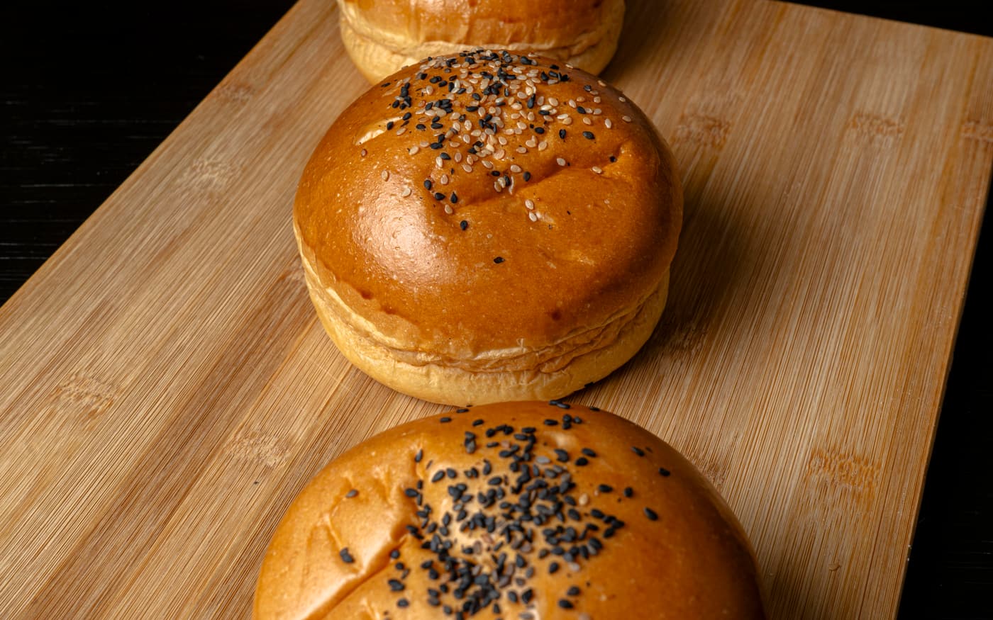 Pan de hamburguesa con ajonjolí — Pannino